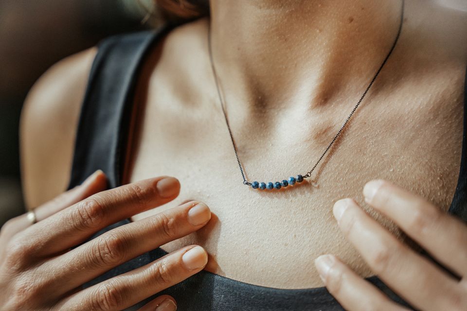 sea_necklace_1200x800